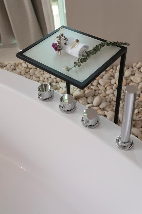 Superior Double Room Hot Tub,1381147007:JPEG