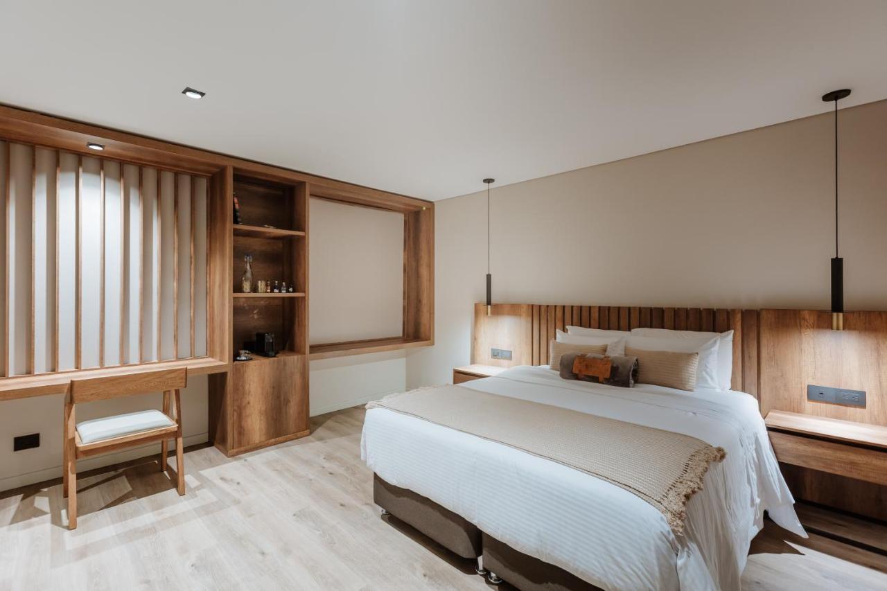 Standard Double Room,1381154297:JPEG