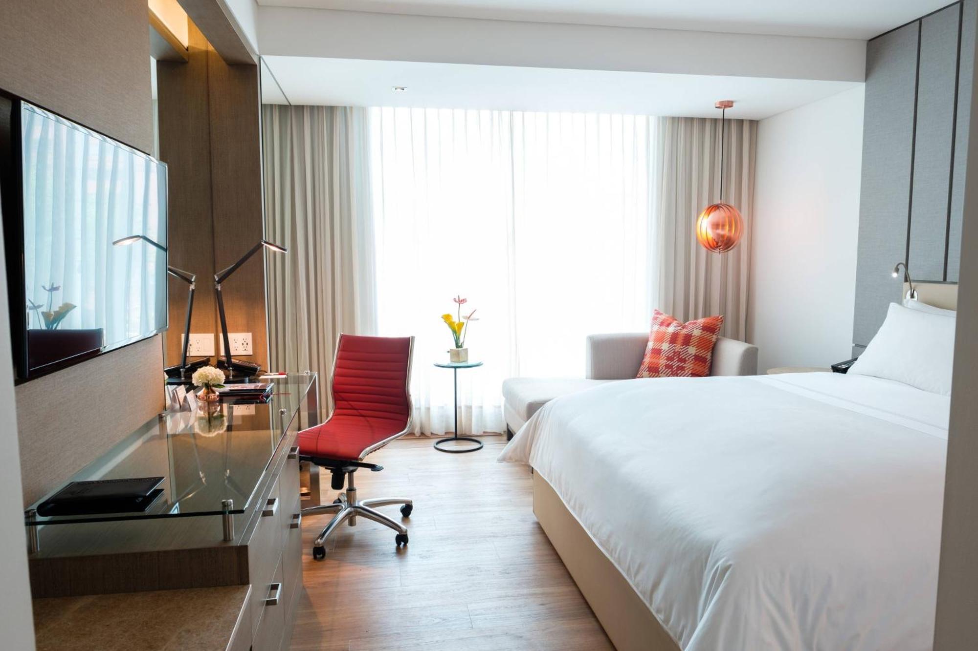King Room Concierge Level,1622890668:JPEG